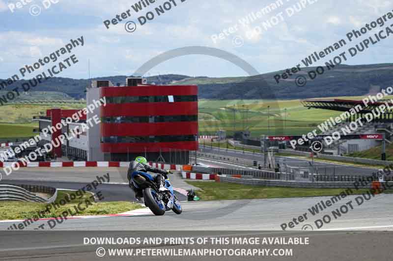 cadwell no limits trackday;cadwell park;cadwell park photographs;cadwell trackday photographs;enduro digital images;event digital images;eventdigitalimages;navarra;no limits trackdays;peter wileman photography;racing digital images;trackday digital images;trackday photos